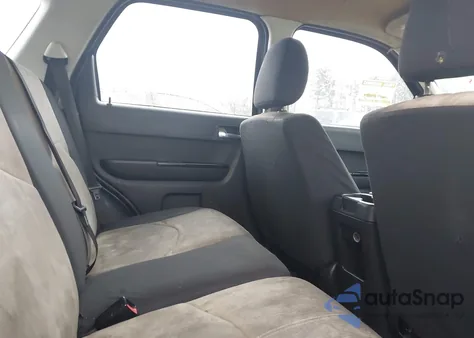 2008 Mazda Tribute I Sport from USA, damaged, VIN 4F2CZ02Z68KM03981